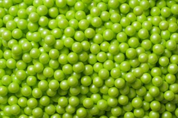 zelené cukrové perly na tortu