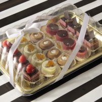 Zlatá podložka s vrchnákom 27*19