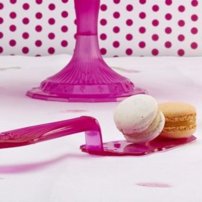 Tortový stojan Cyklaménový + lopatka