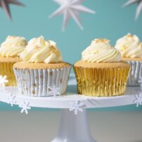 PME košíčky na muffiny Zlaté hviezdy foliované BC055