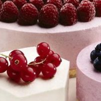 malinový krém na tortu