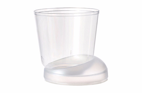 Plastový pohárik s viečkom 110ml 1ks
