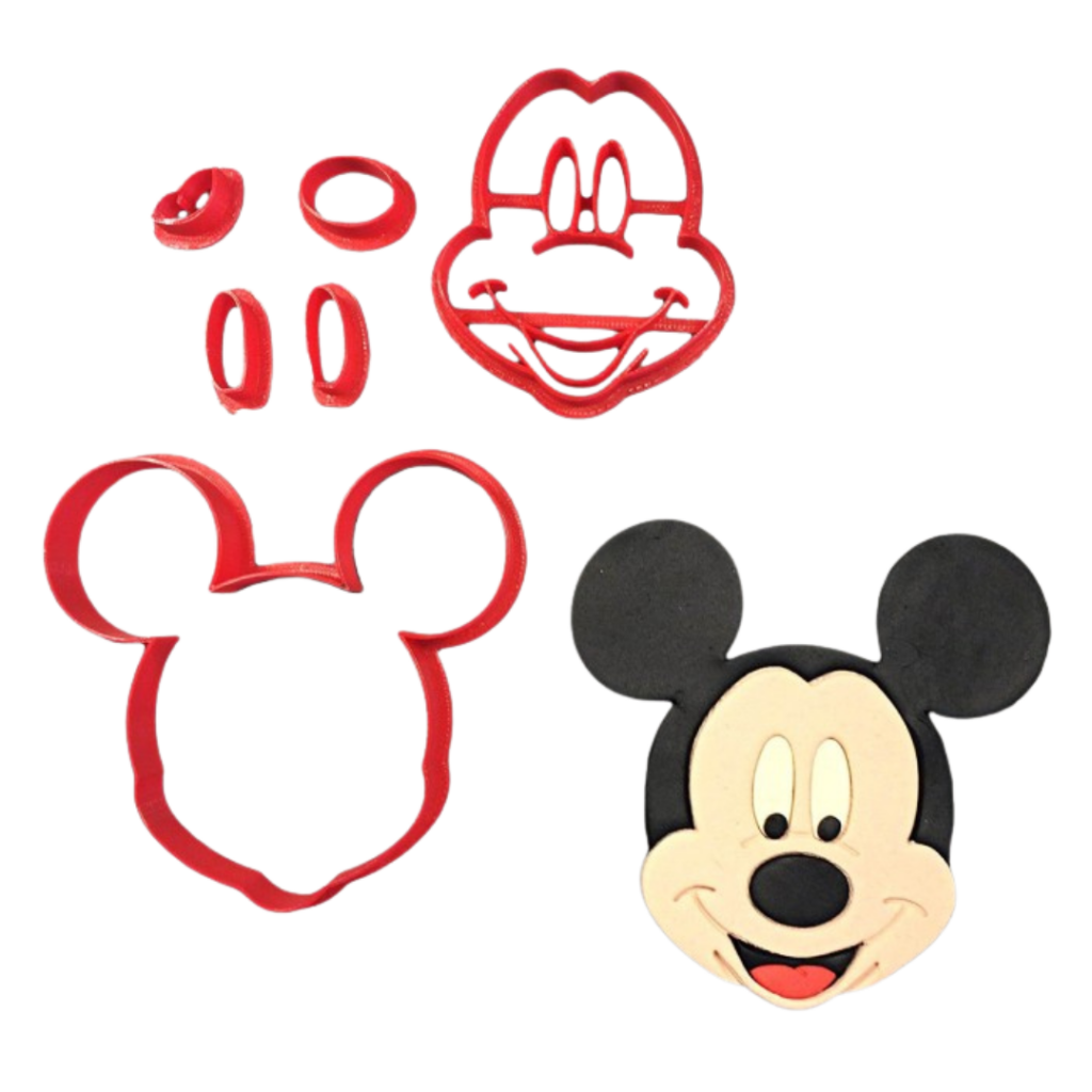 sada plastová vykrajovačka mickey
